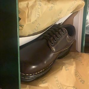 Eastland Boots women 8.5 wide genuine leather